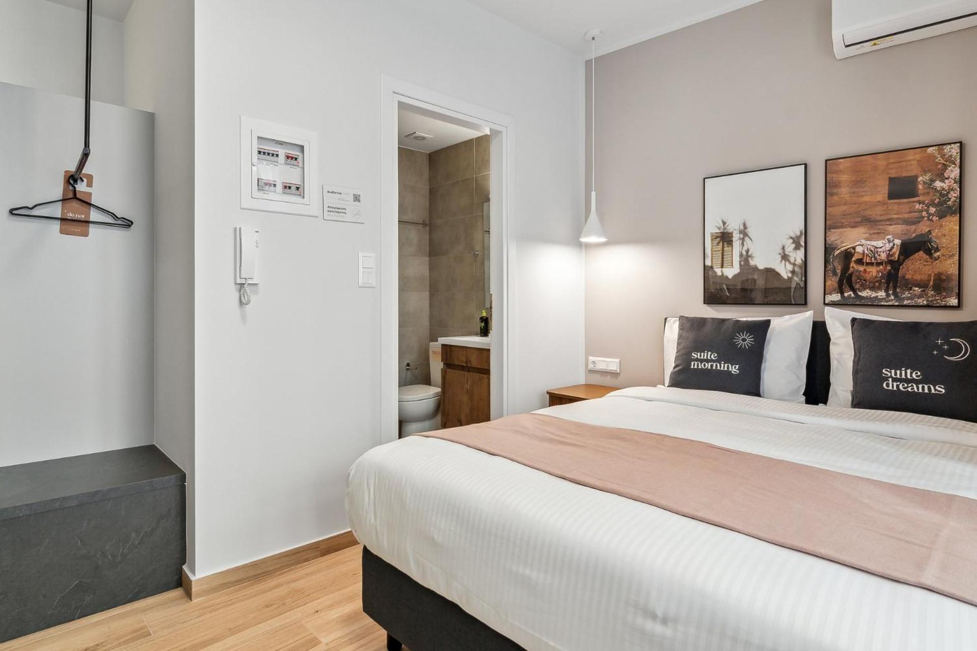 Limehome Athens Solonos City Center Zewnętrze zdjęcie