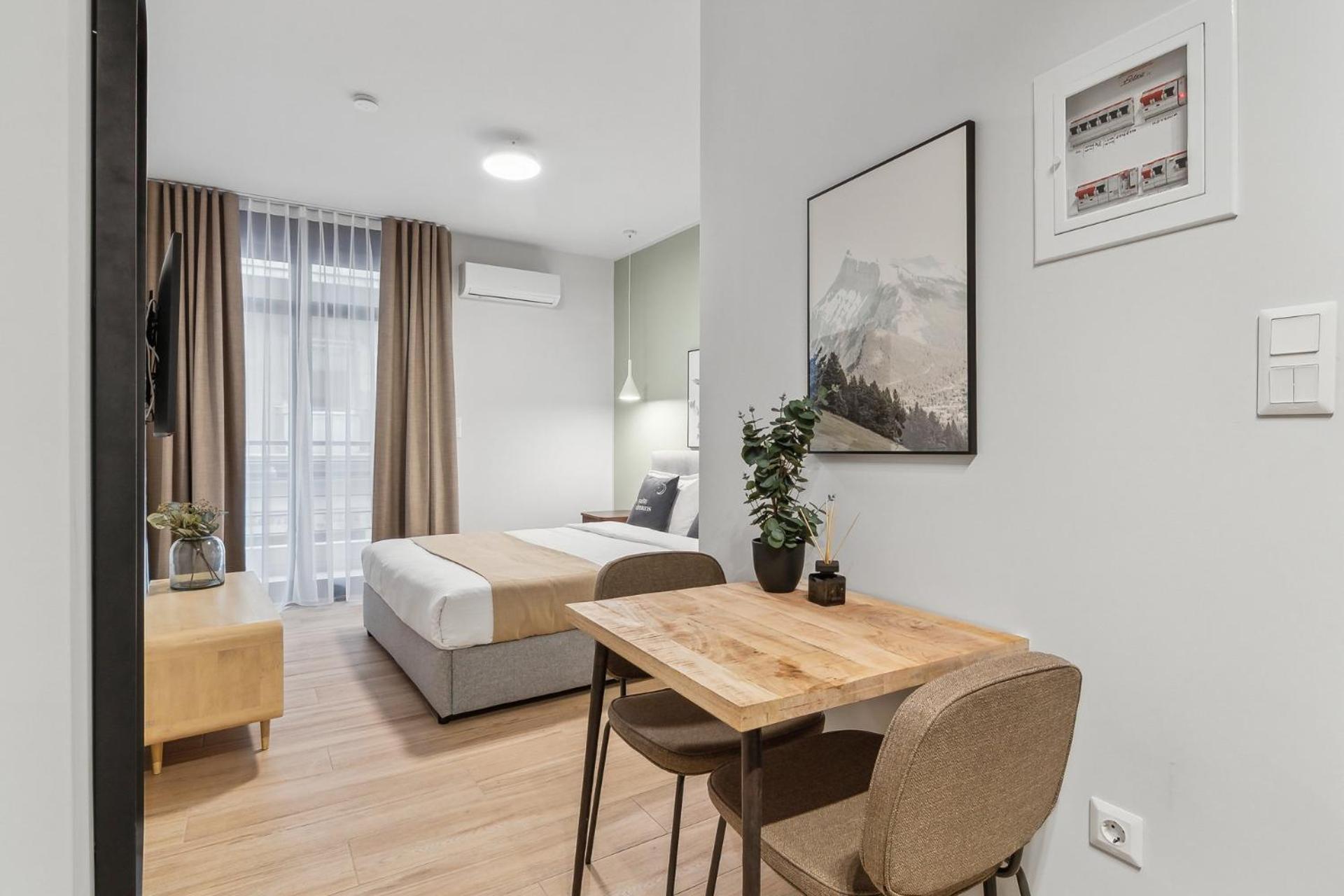 Limehome Athens Solonos City Center Zewnętrze zdjęcie